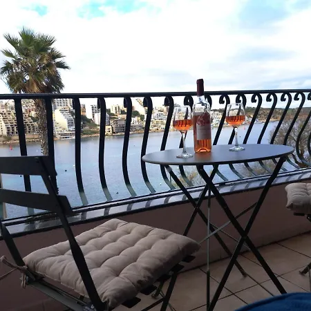 Seafront In Apartment