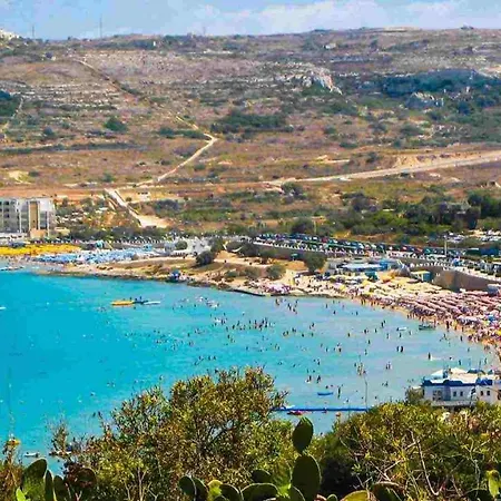 Seafront In アパート